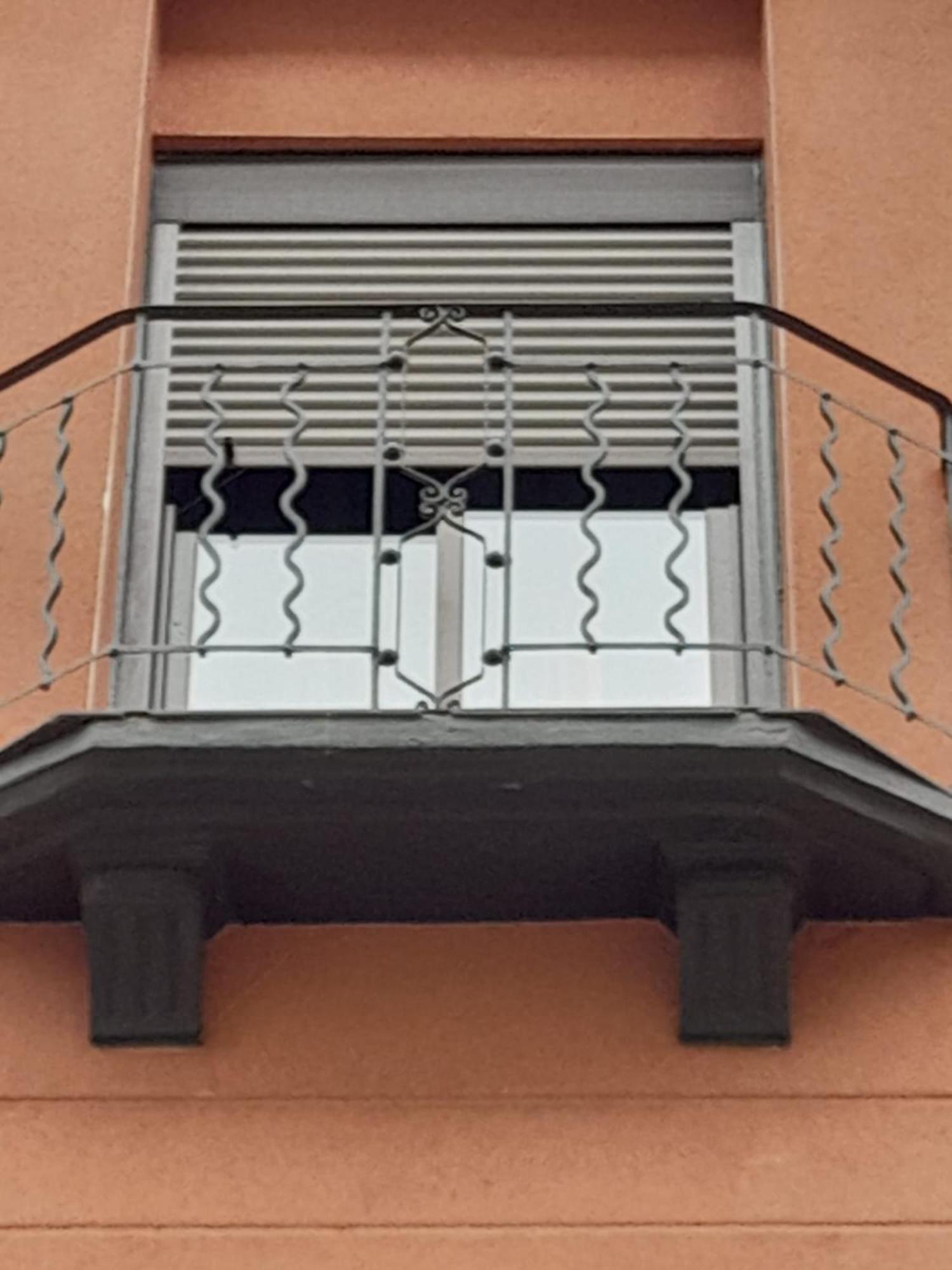 Habitaciones Familiares Con Bano Privado Lf - Sin Ascensor Zaragoza Luaran gambar